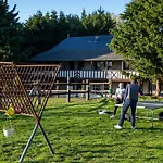 Domaine De Geffosse 호텔 2*
