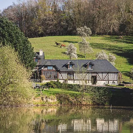 Domaine De Geffosse 2*