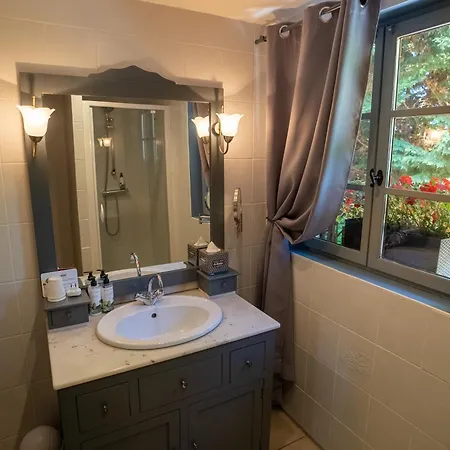 Hotel Domaine De Geffosse