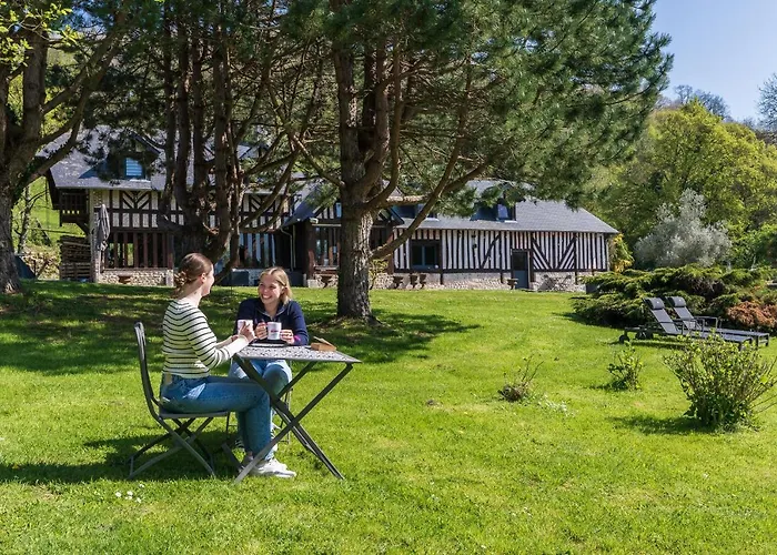 Domaine De Geffosse Hotel 2*