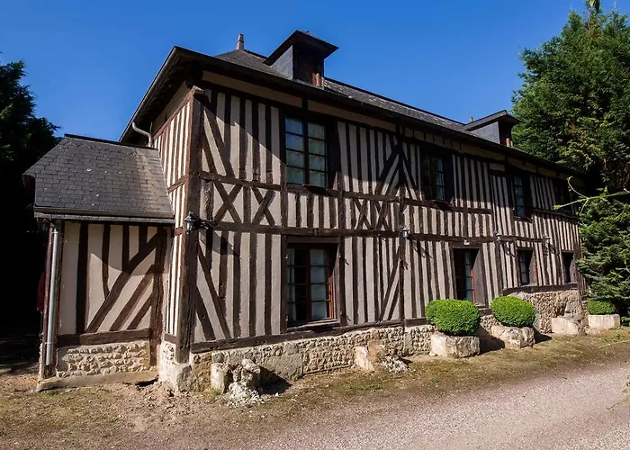 Domaine De Geffosse Hotel 2*